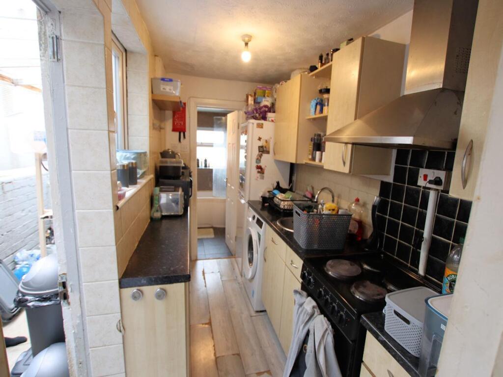 House in Reading, Battle - View 4