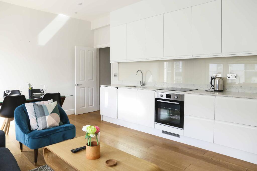 Apartment in London - View 4