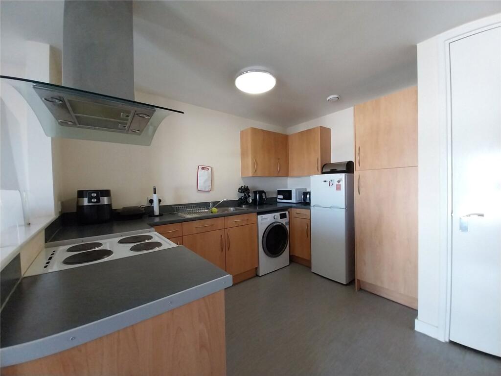 Apartment in Middlesbrough - View 4