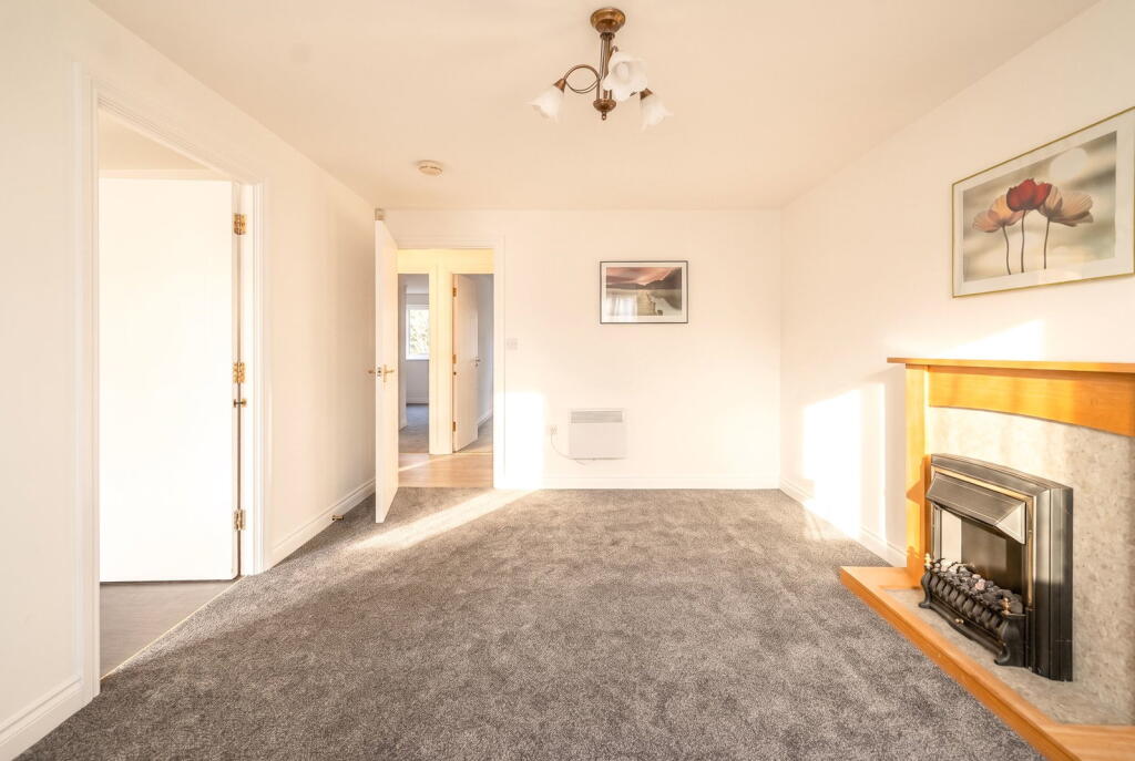 Innisfree Close, Wythall photo 3