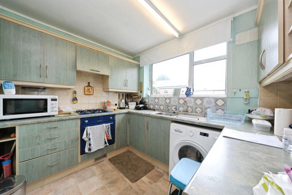 Apartment in Sheffield - View 3
