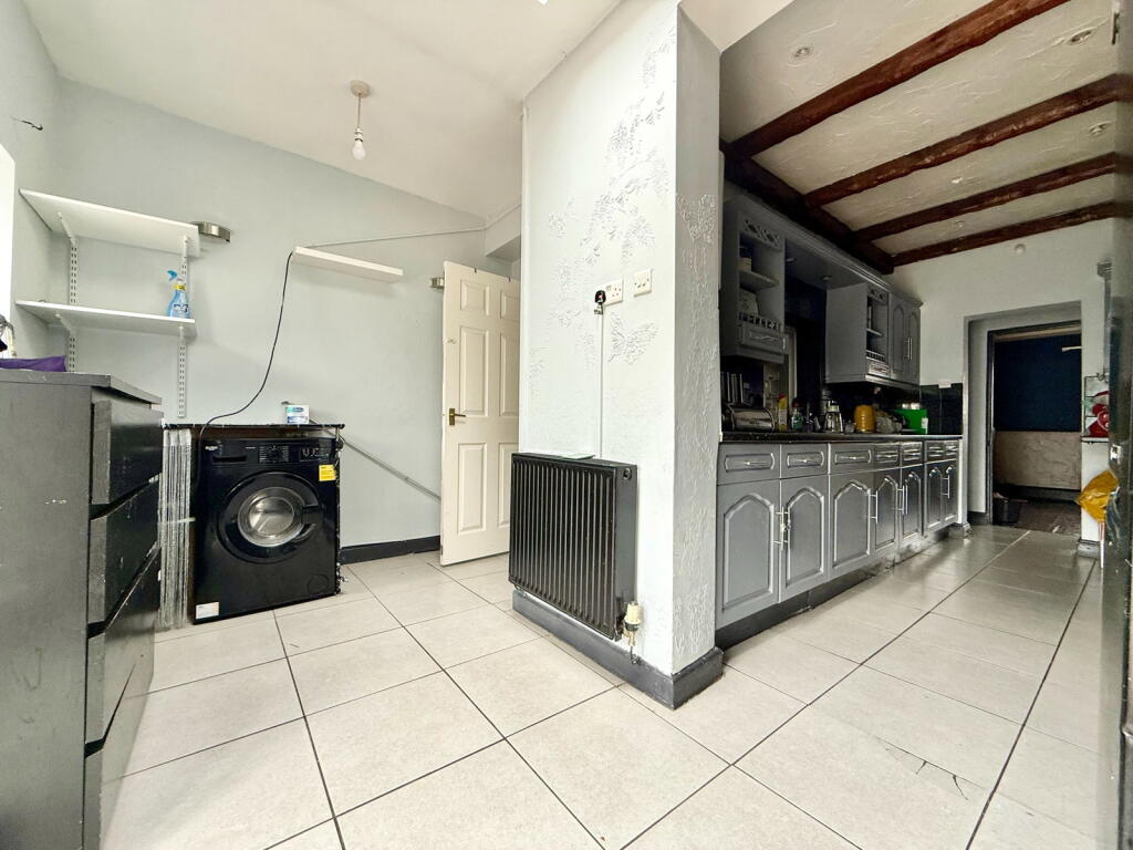 St. Aldwyn Road, Gloucester, GL1 4RD photo 4