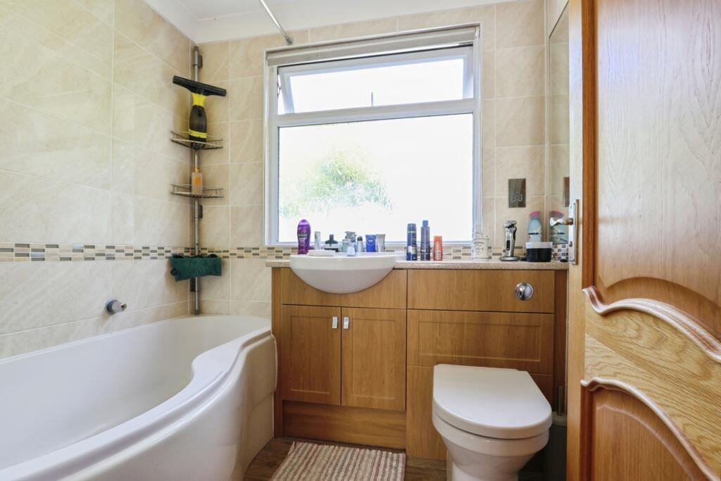 South Western Crescent, Poole, Dorset, BH14 - View 6