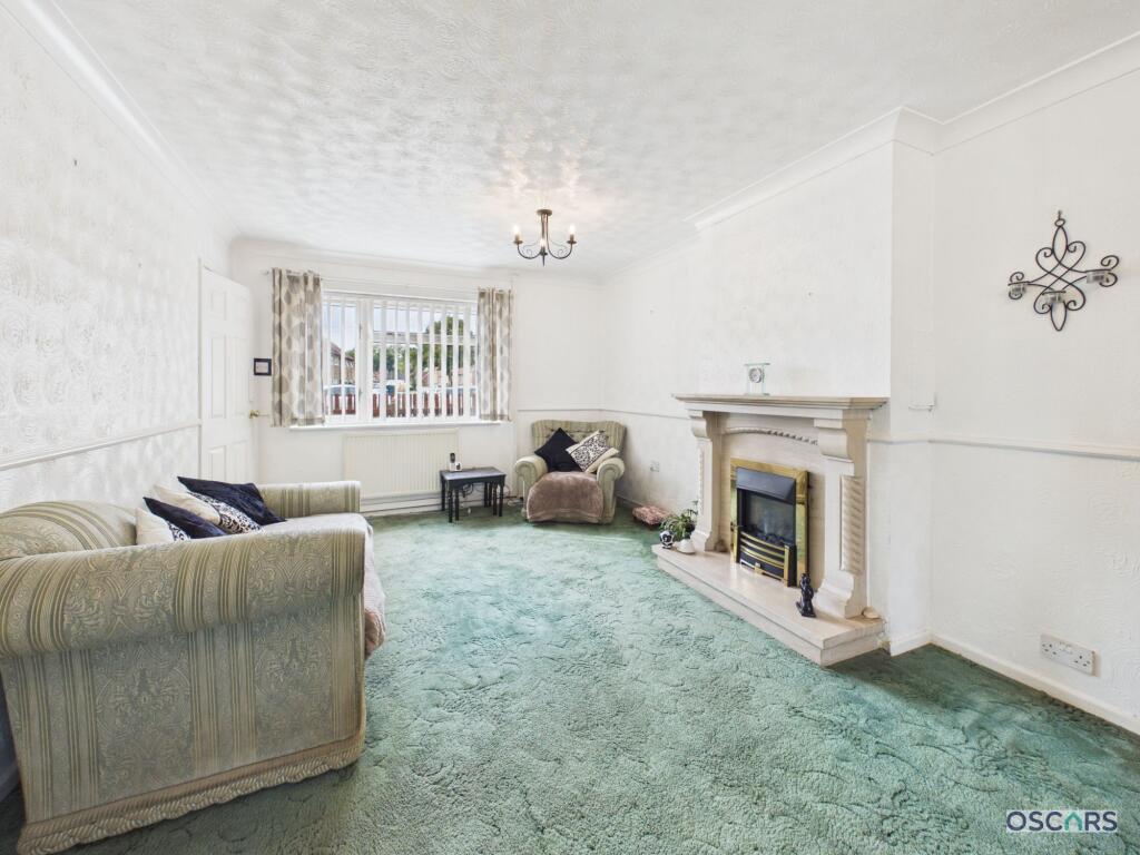 House in Hull - View 4