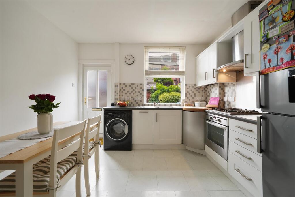 House in Sheffield, Crookes - More