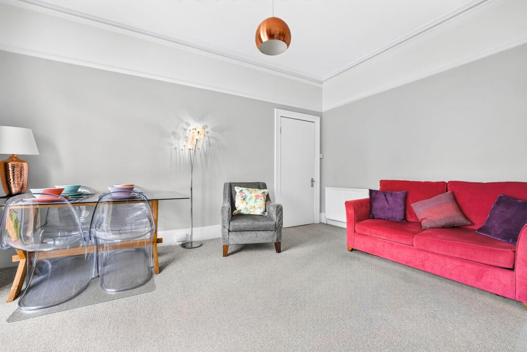 Apartment in London - View 3