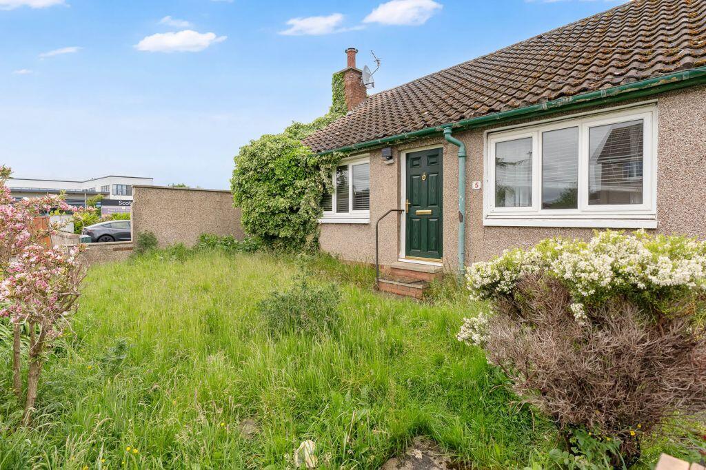 Main image of property: 5 Ransome Gardens, Clermiston, Edinburgh, EH4 7ET