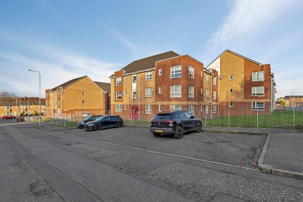 5, Dalveen Street, Glasgow, G32 photo 4