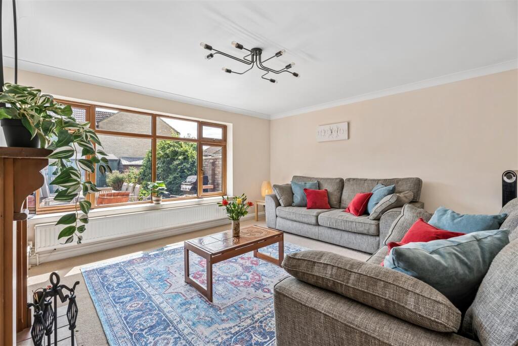 House in Milton Keynes - View 5