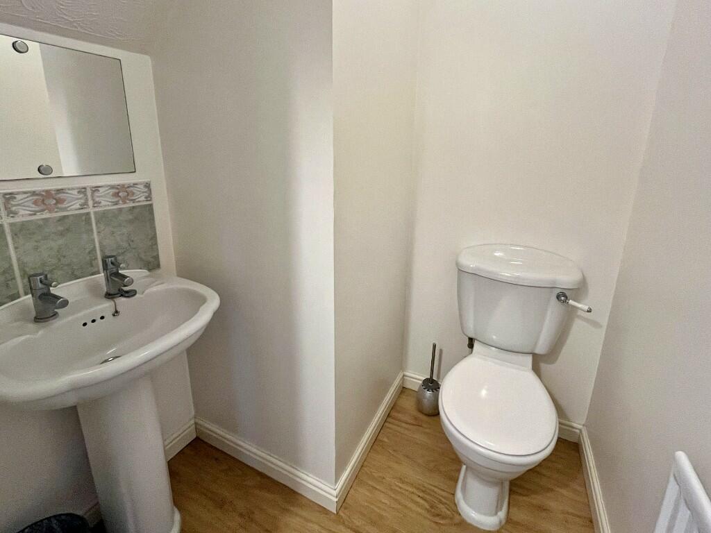 1 bedroom house share for rent