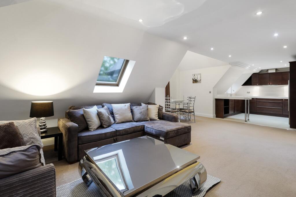 Main image of property: Lakewood, Fairmile Common, Cobham, Surrey, KT10