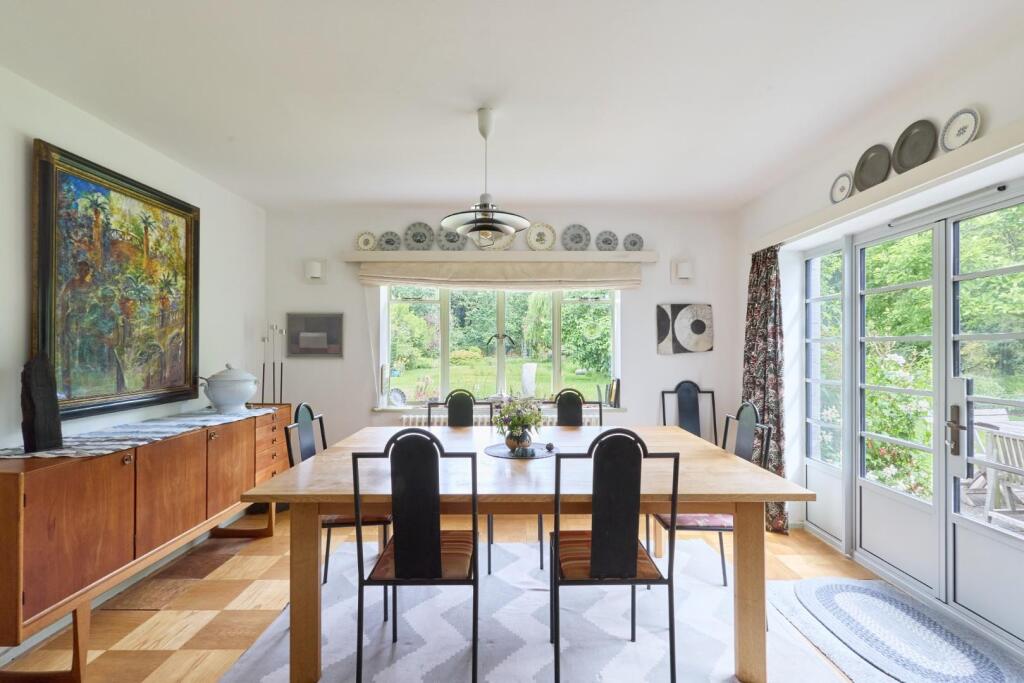 House in Cambridge - More