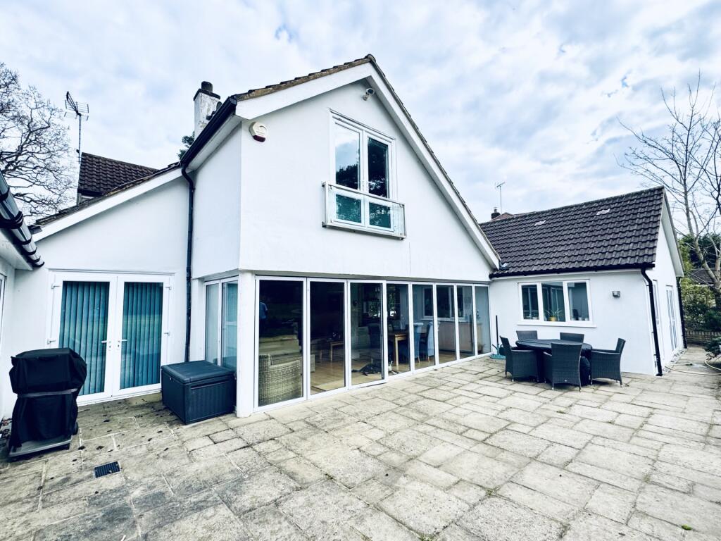 Main image of property: Heath Ride, Finchampstead, Wokingham