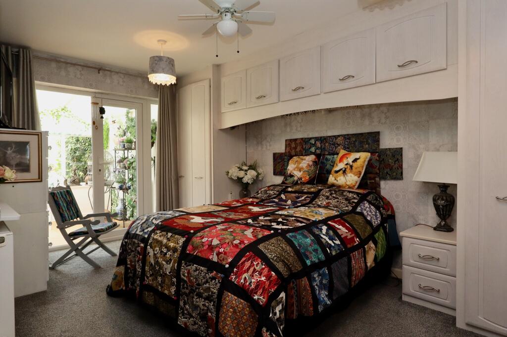 Additional image 8 of Holman Close, Glastonbury, Somerset