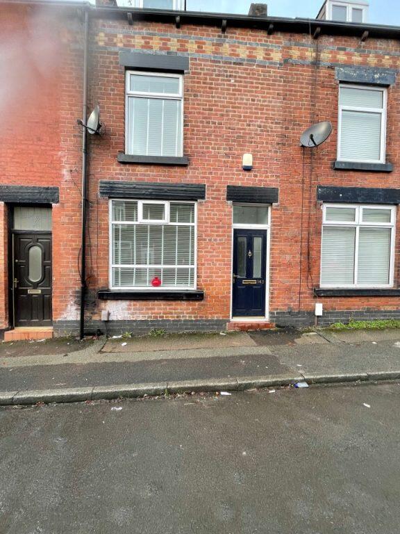 Main image of property: 143 Holland Street, Bolton, BL1 8NX