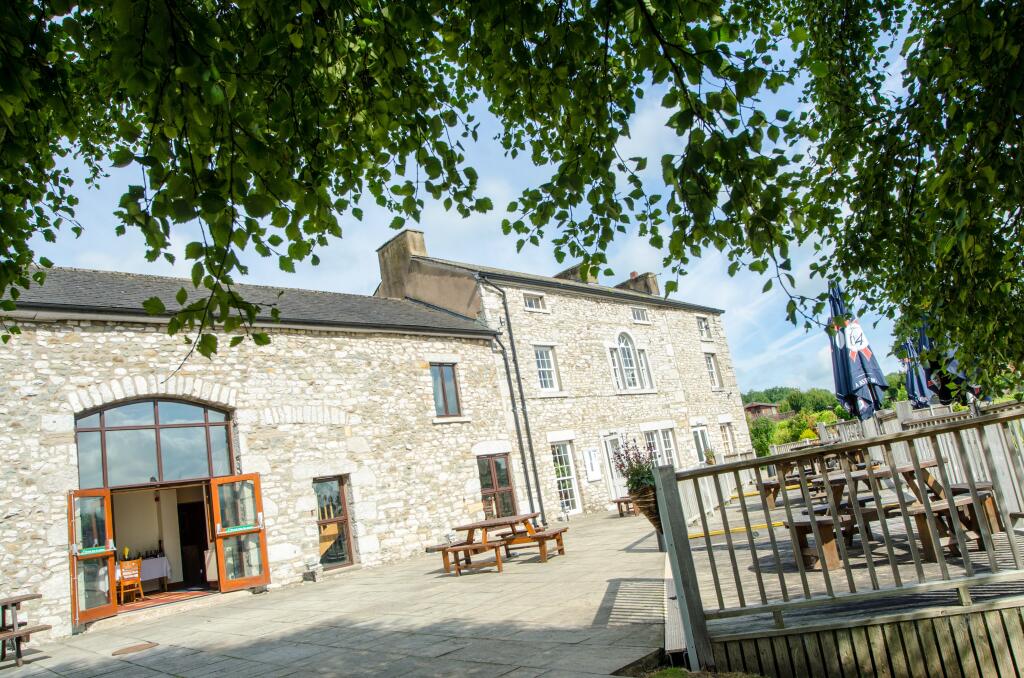 27, Sherwood, South Lakeland Leisure Village, Carnforth, LA6 1BH photo 3