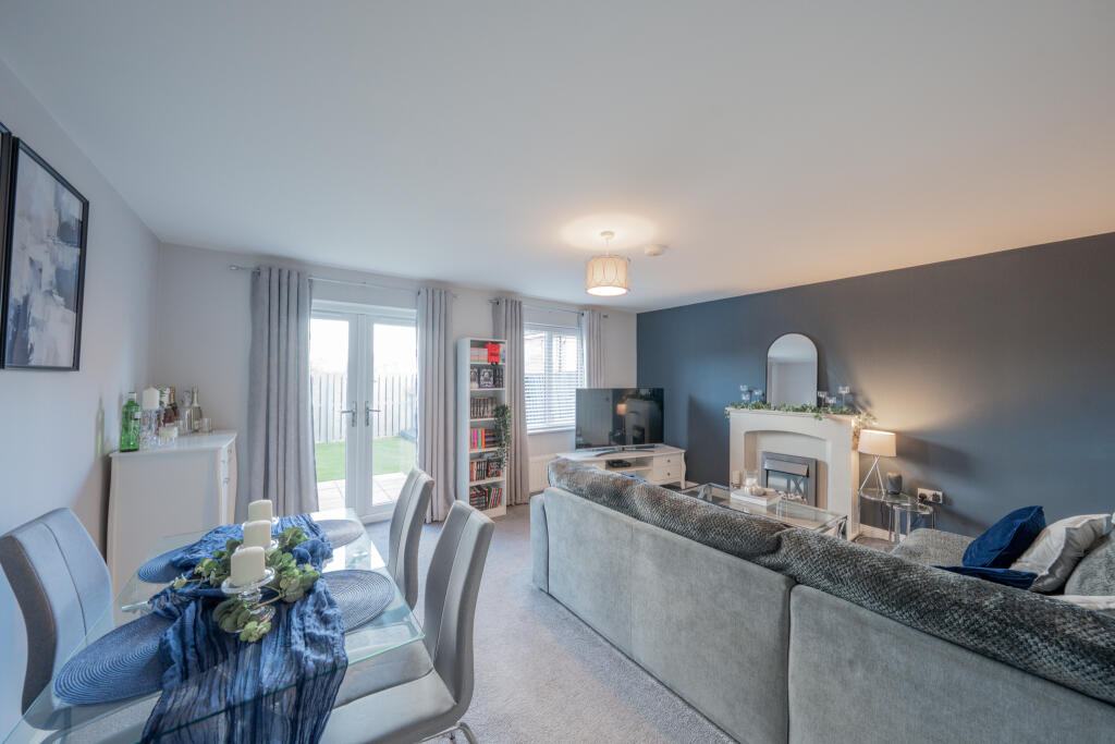 House in Gateshead, Lamesley - More