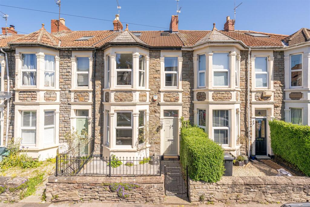 Main image of property: Downend Park Road, Bristol