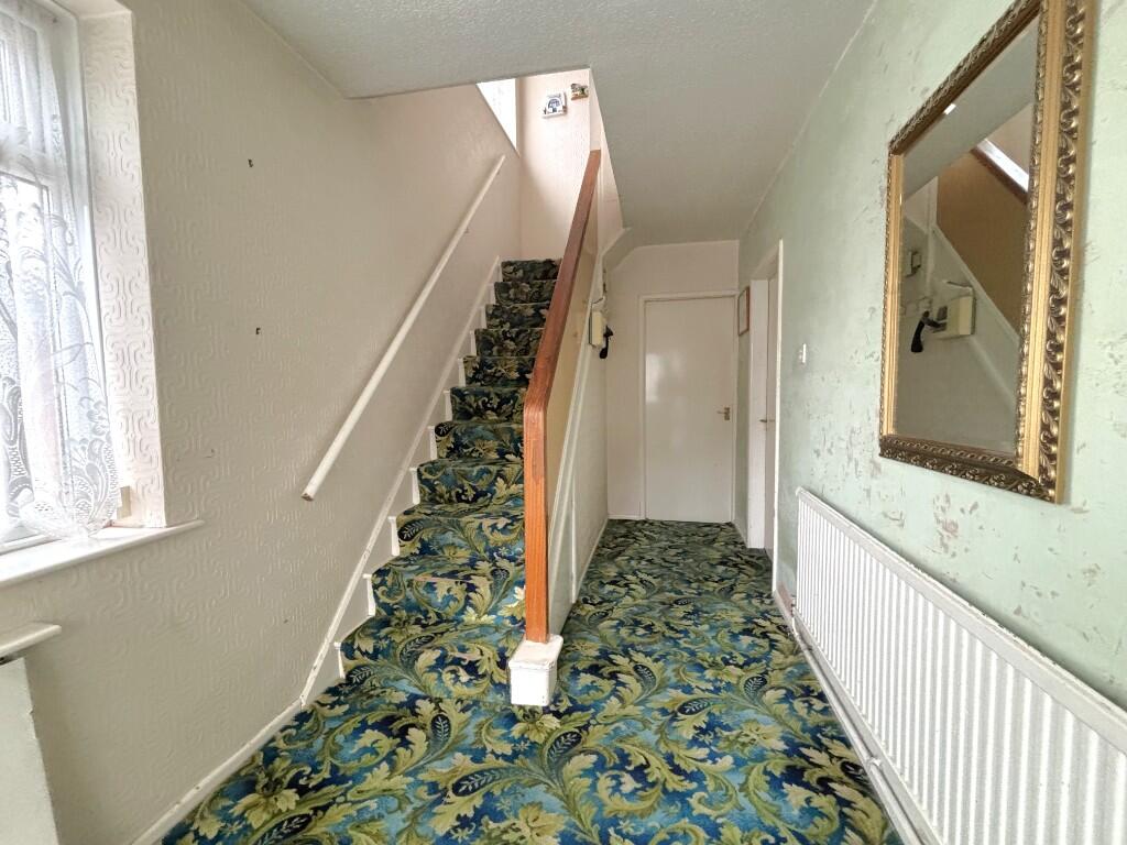 Crantock Drive, Cheadle, Greater Manchester, SK8 photo 2