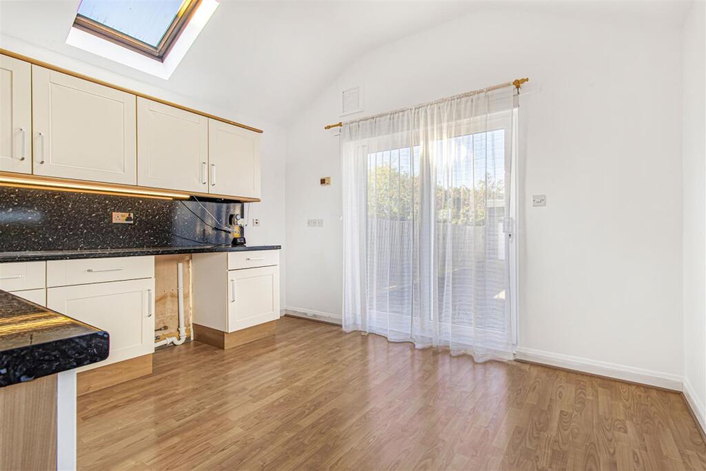 House in Cambridge, Romsey - View 5