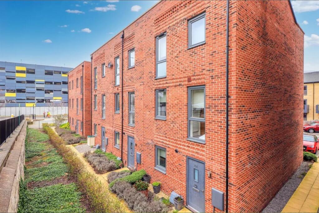 Main image of property: Carnforth Avenue, WF1