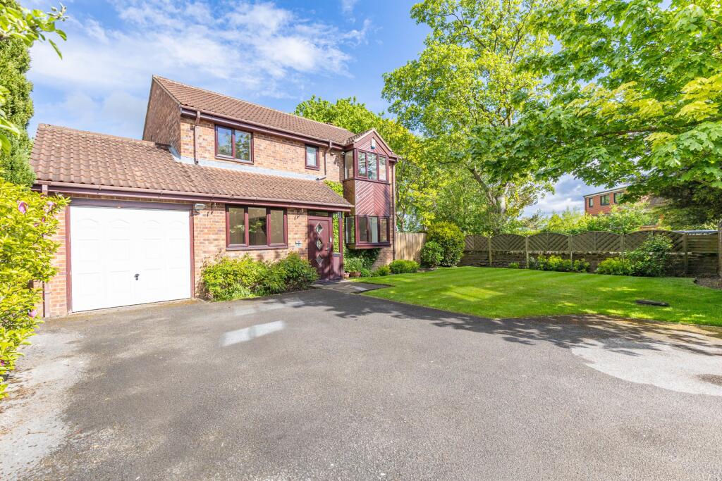 Main image of property: Belvedere Court, Alwoodley, Leeds, LS17