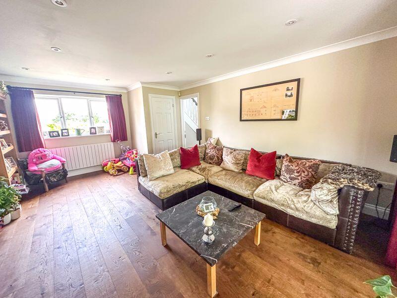 House in Bath - View 5