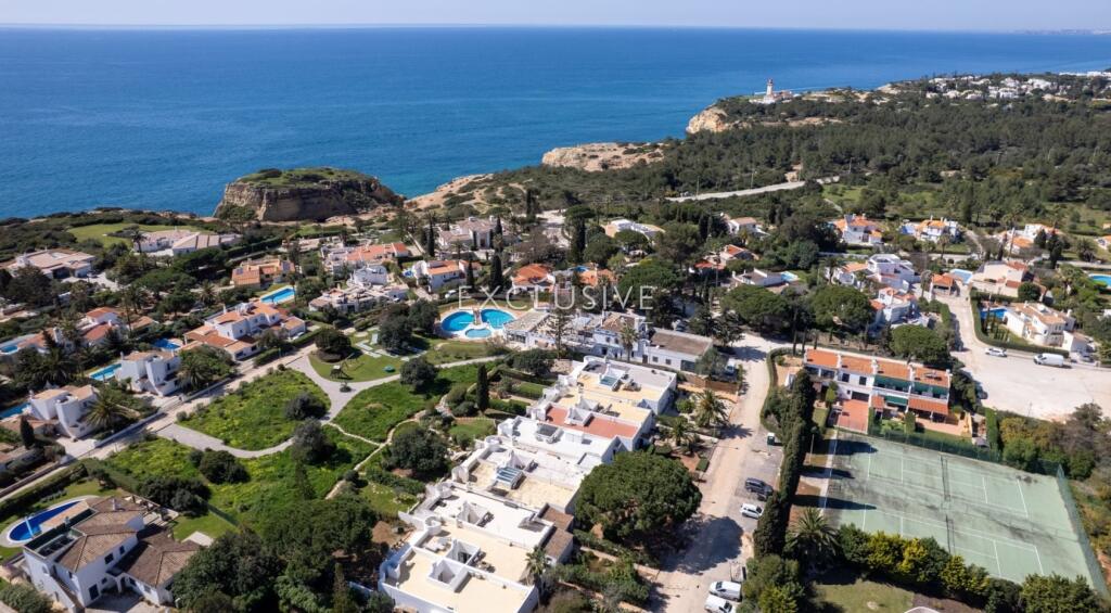 Main image of property: Algarve, Carvoeiro