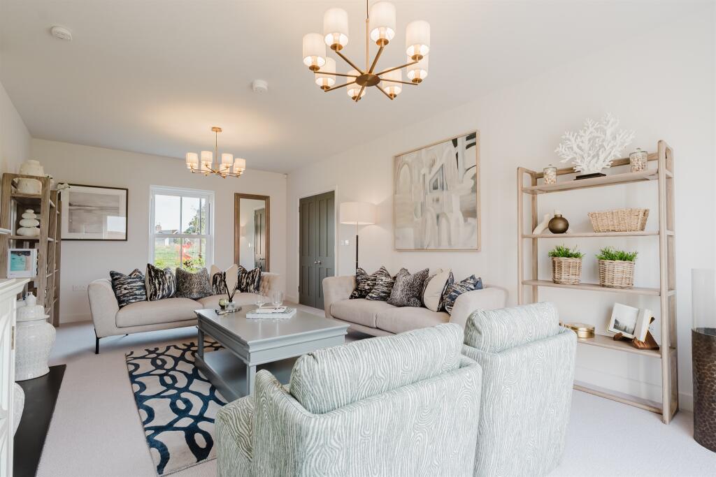 House in Manningtree, Mistley - View 4