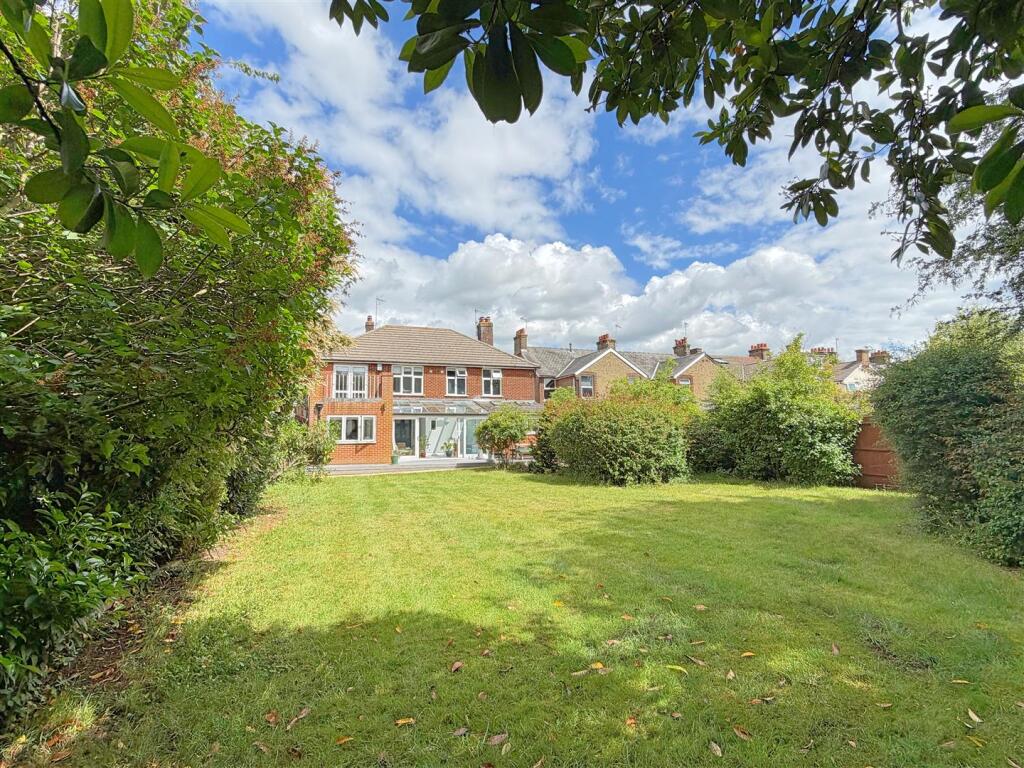 Rayne Road, Braintree photo 4