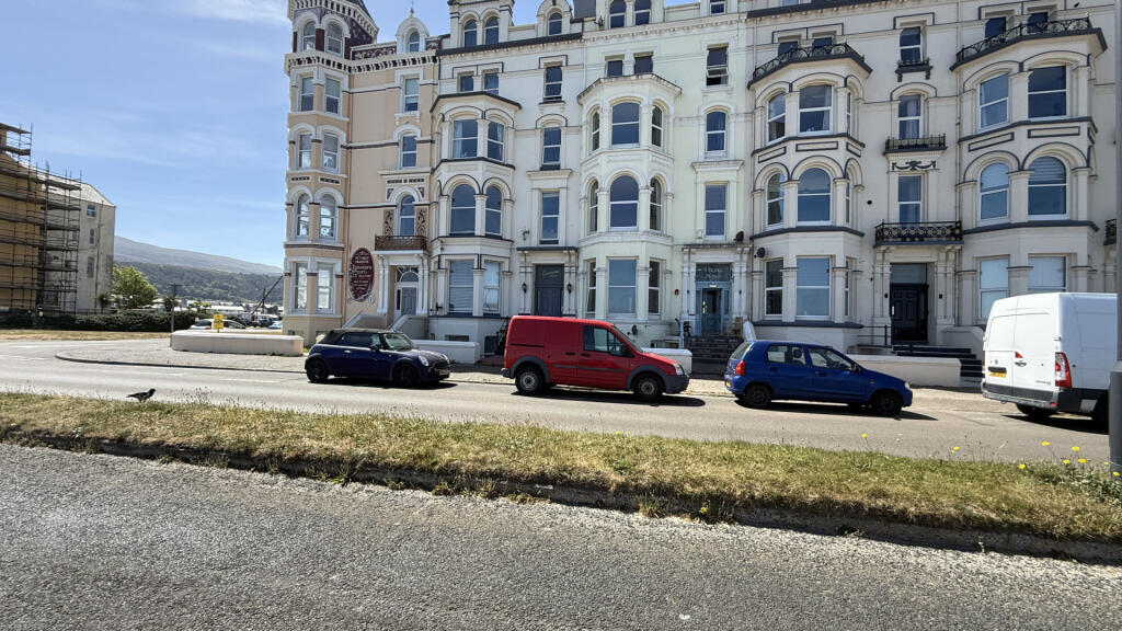 Main image of property: Flat 5, Viking House, Mooragh Promenade, Ramsey, IM8 3AG