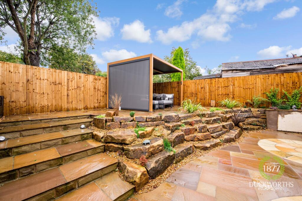 Farmers Row, Blackburn, BB2 photo 4