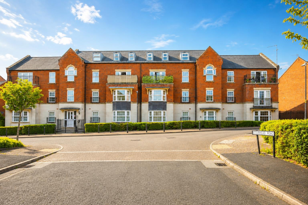 Main image of property: Farnborough Avenue, The Pavillions, Rugby