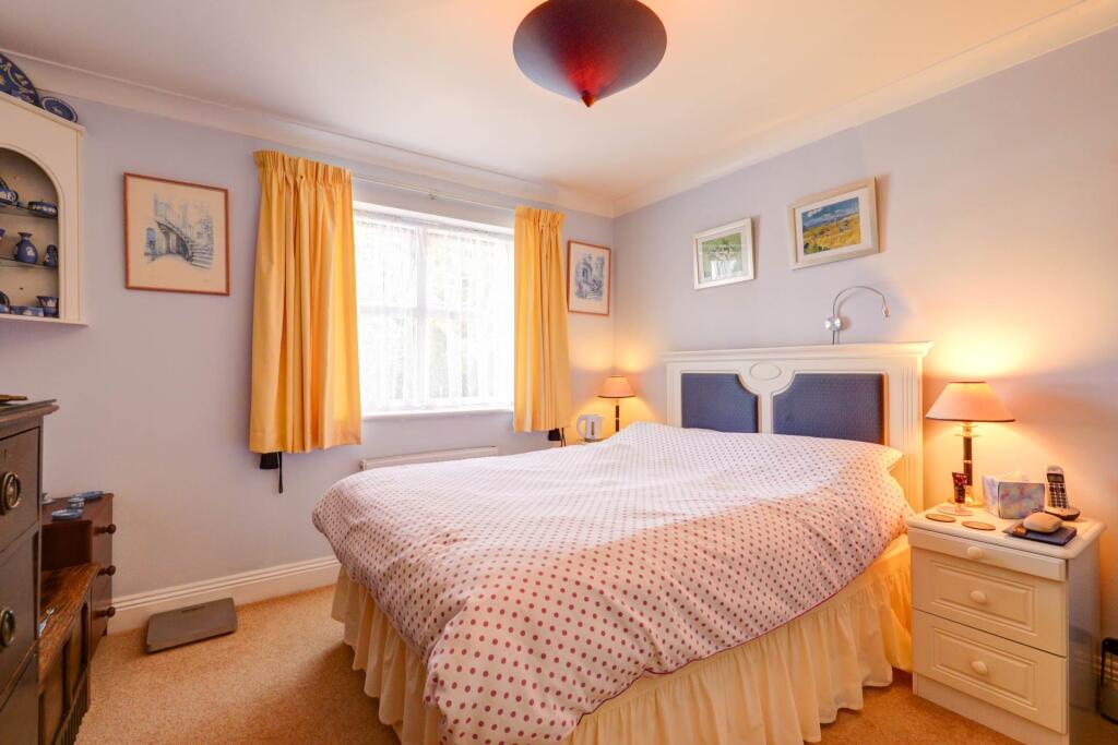House in Blandford Forum - View 4