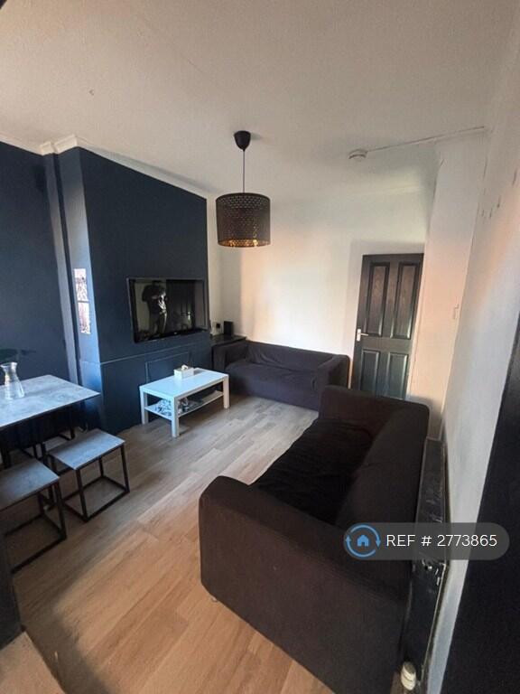 Main image of property: Haydn Avenue, Manchester, M14