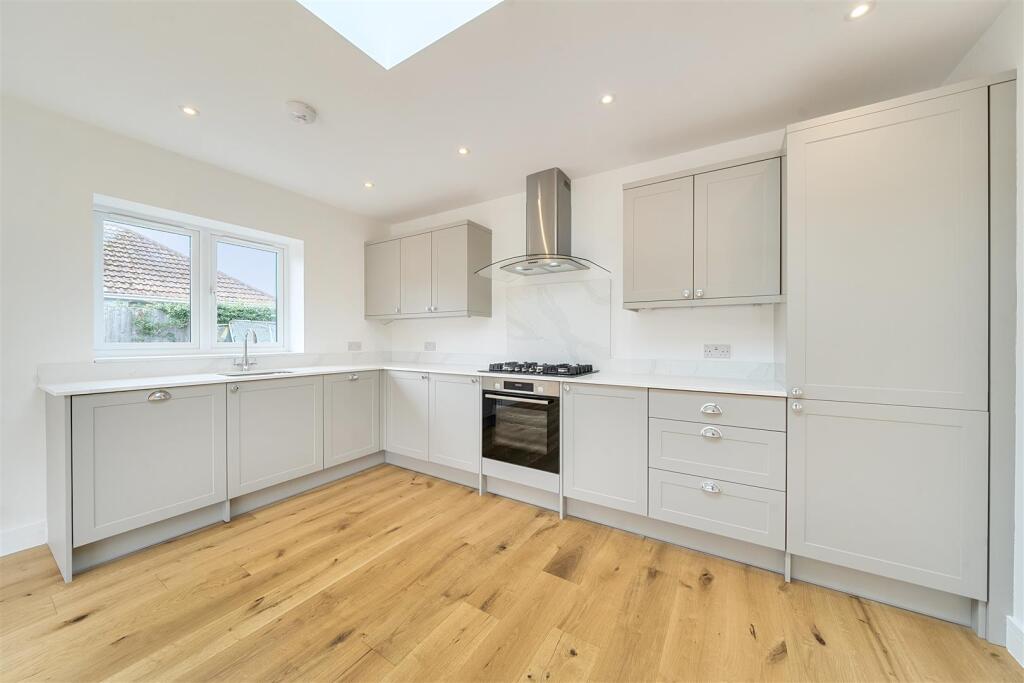 House in Arun, Aldwick - More