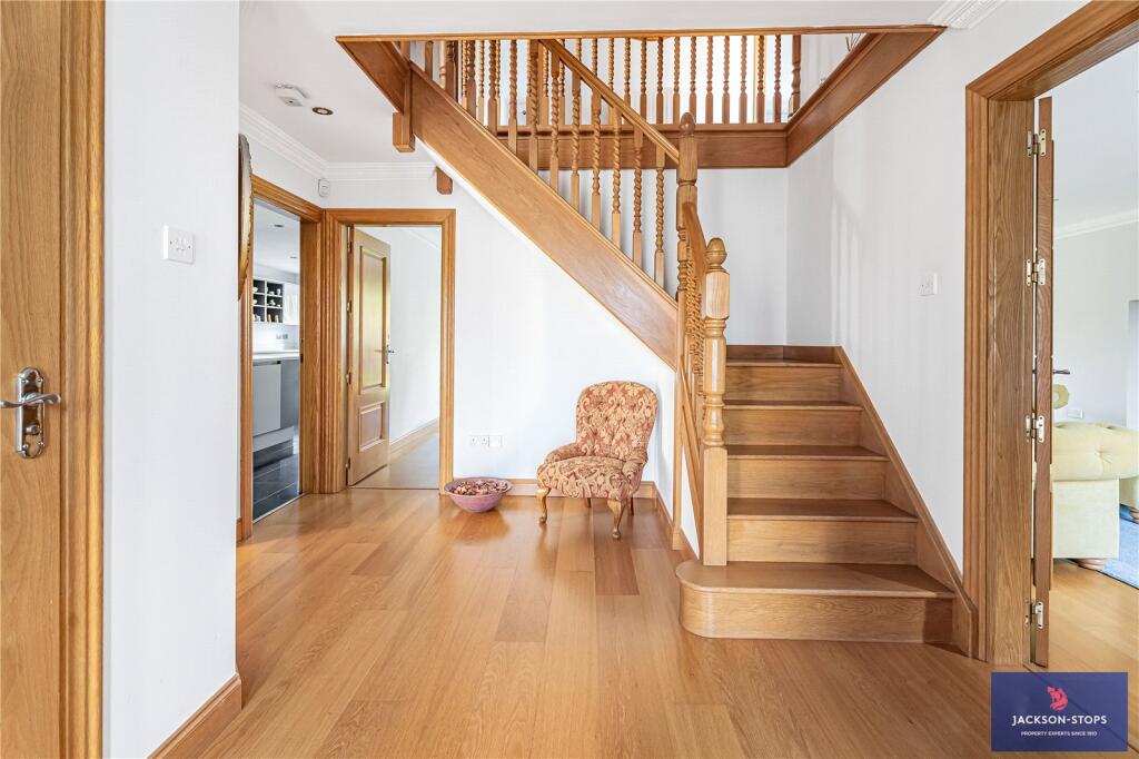 House in Upton, Pineham Lock, Hunsbury Meadows - View 5