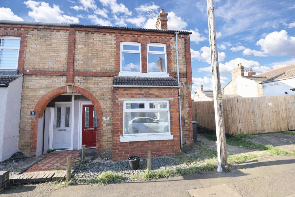 Main image of property: Park Road, Rushden, NN10 0LU