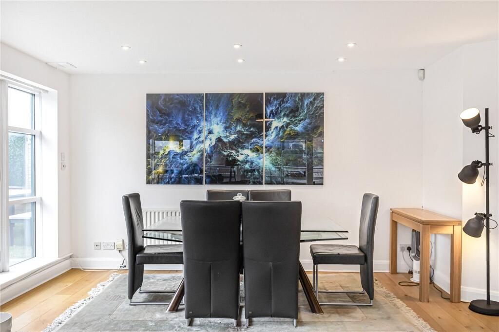 2 bedroom penthouse for rent