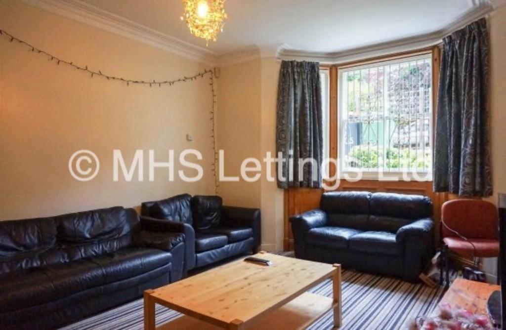 House in Leeds, Headingley Hill, Headingley - View 3