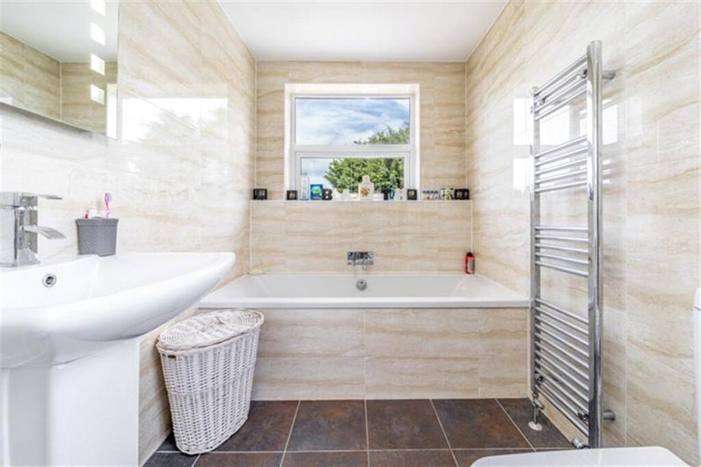 House in East Lindsey, Stickney - View 5