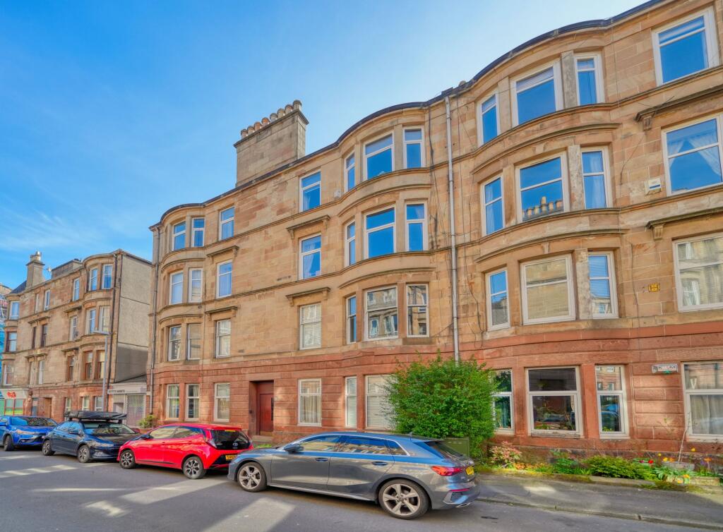 Main image of property: 11 Overdale Gardens, Flat 3/2, Langside, Glasgow, G42 9QG