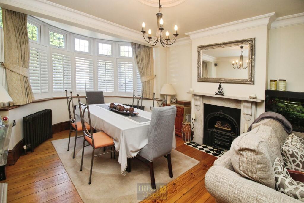 Upminster Road, Hornchurch, RM12 photo 4