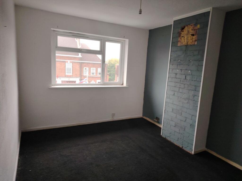 Apartment in Birmingham, West Midlands - More