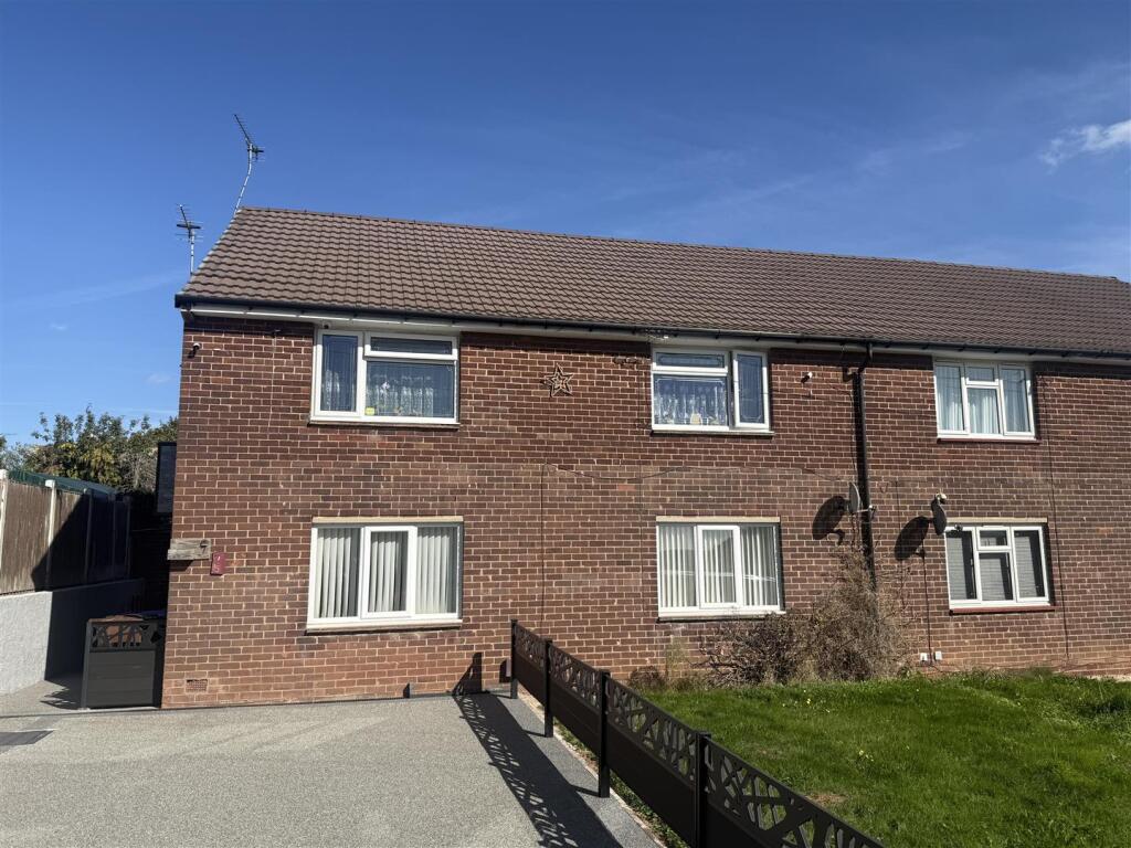 Main image of property: Pinewood Road, Burton-On-Trent