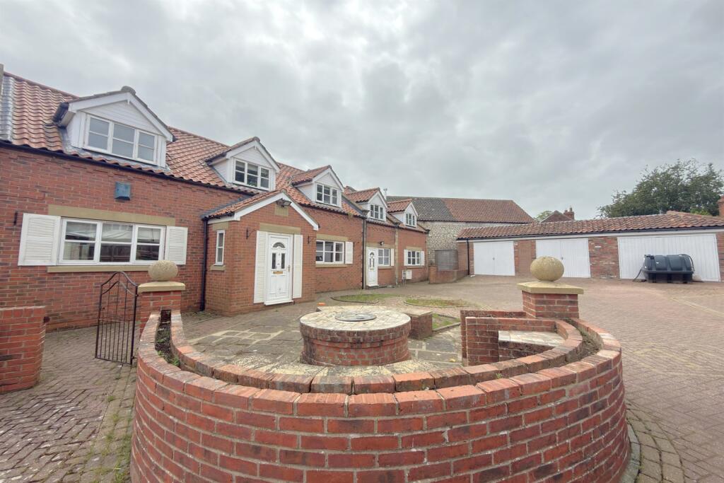 Main image of property: Hungate Court, Hunmanby