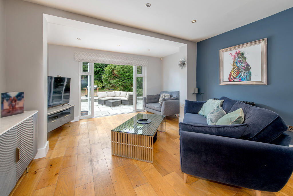 House in Taunton, Dowslands - More