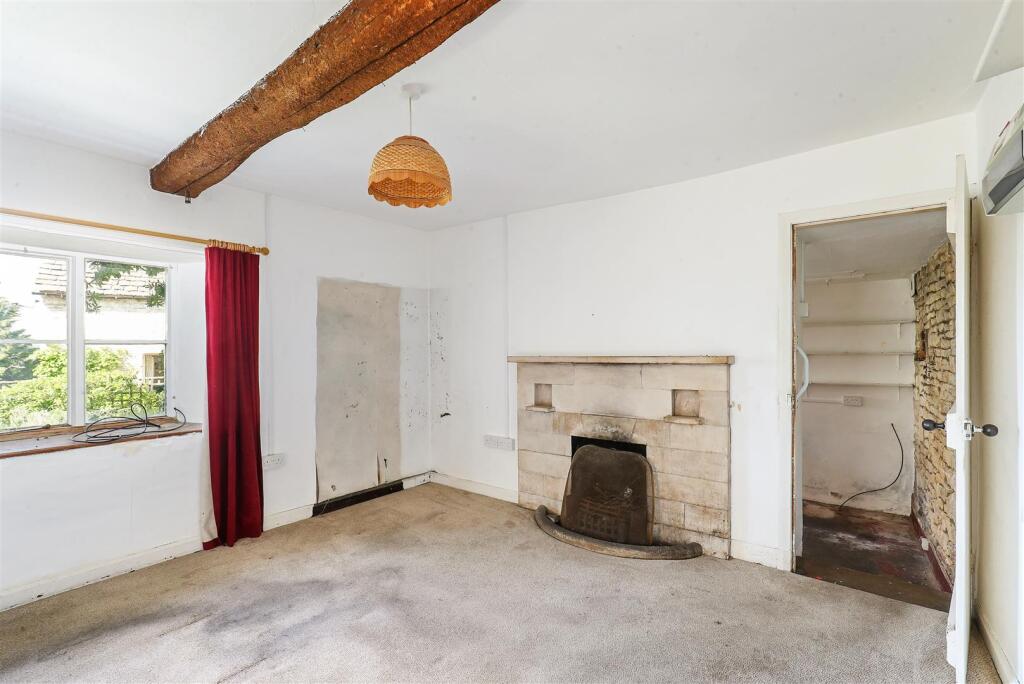 Lower Littleworth, Amberley, Stroud photo 4