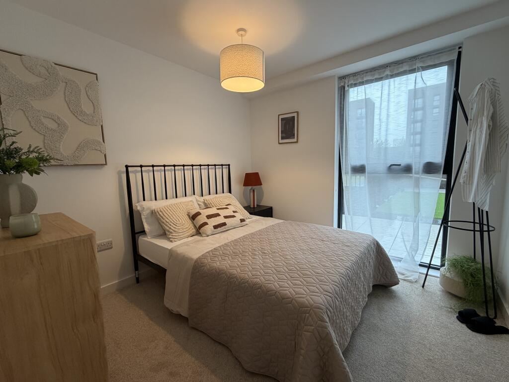 Apartment in Manchester - More