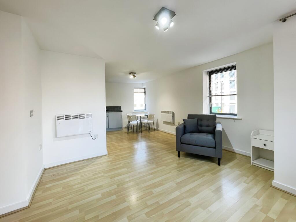 Apartment in Leeds - View 4